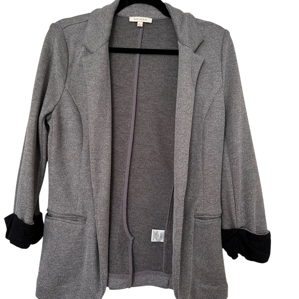 Skies Are Blue Gray Knit Blazer